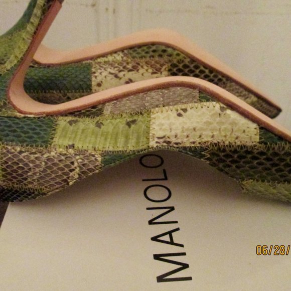 Manolo Blahnik NWOT Green Snakeskin Patchwork Stilettos 6 1/2B - Picture 4 of 9